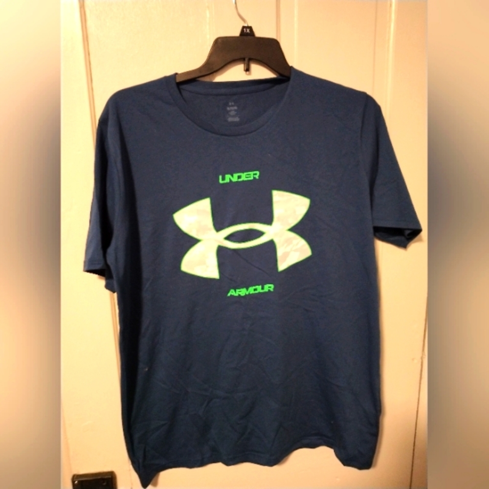 Underarmor XL men Size XL